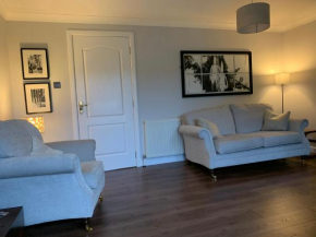 One bedroom apartment in the west end of Glasgow Close to COP26